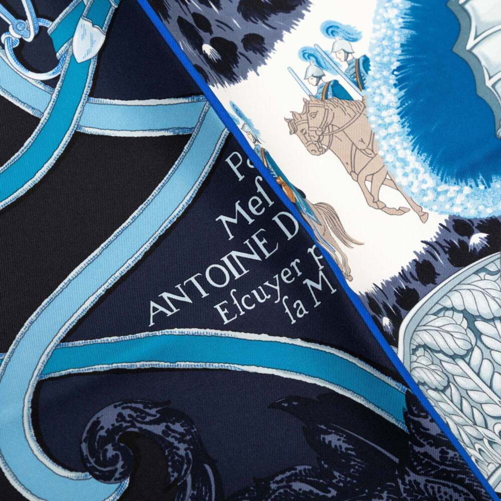 HERMES Blue Silk Scarf - Picture 4 of 9